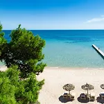 Hotel Village 5*
