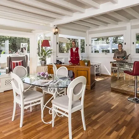 Village Resort-le Dune Hotel