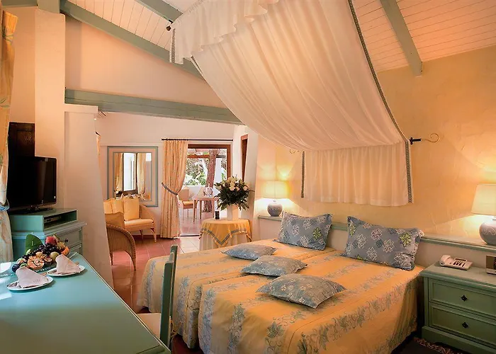 Отель Village 5*